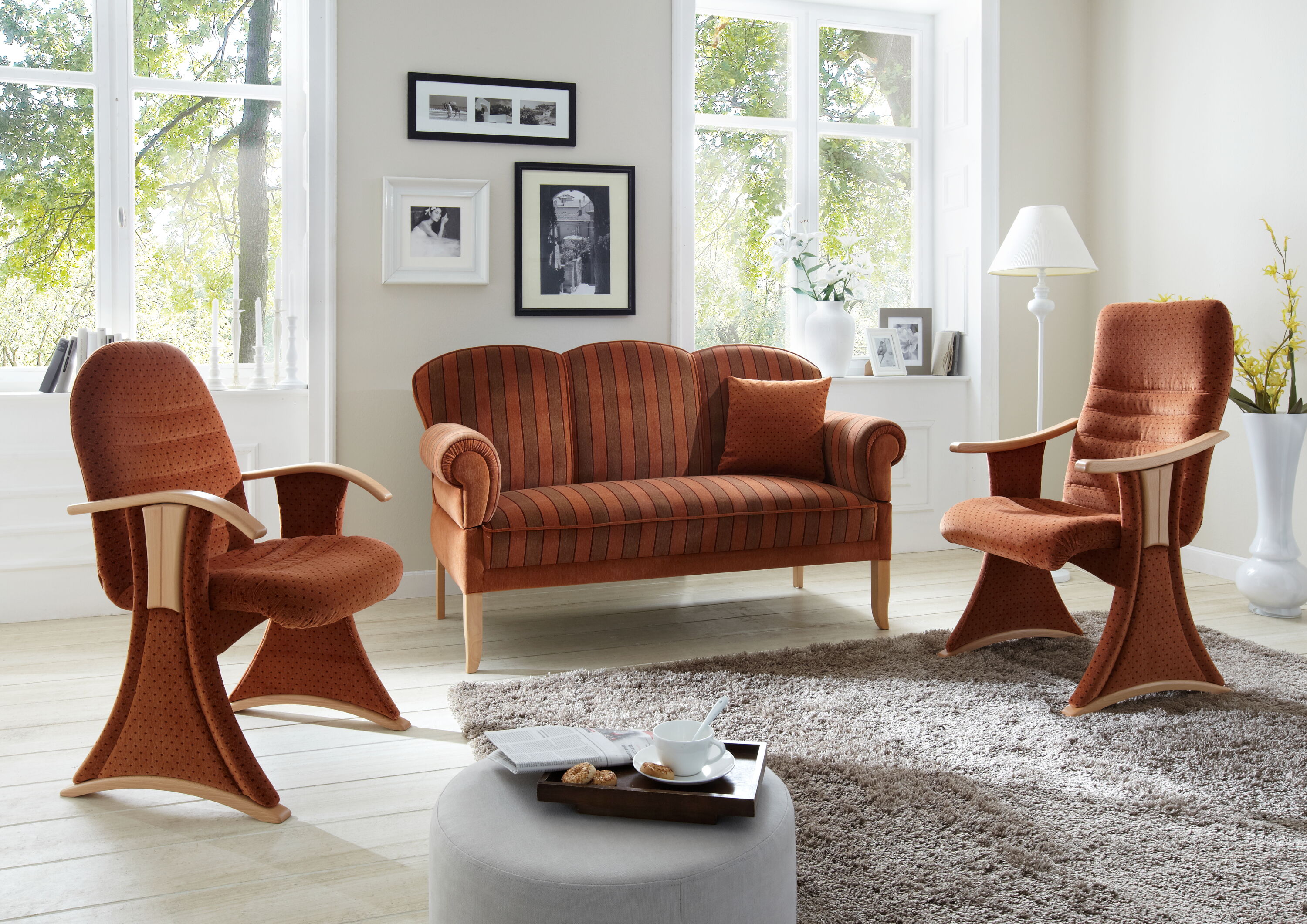 Kiel Sessel & Sofa aus Modell 200 Grasberg