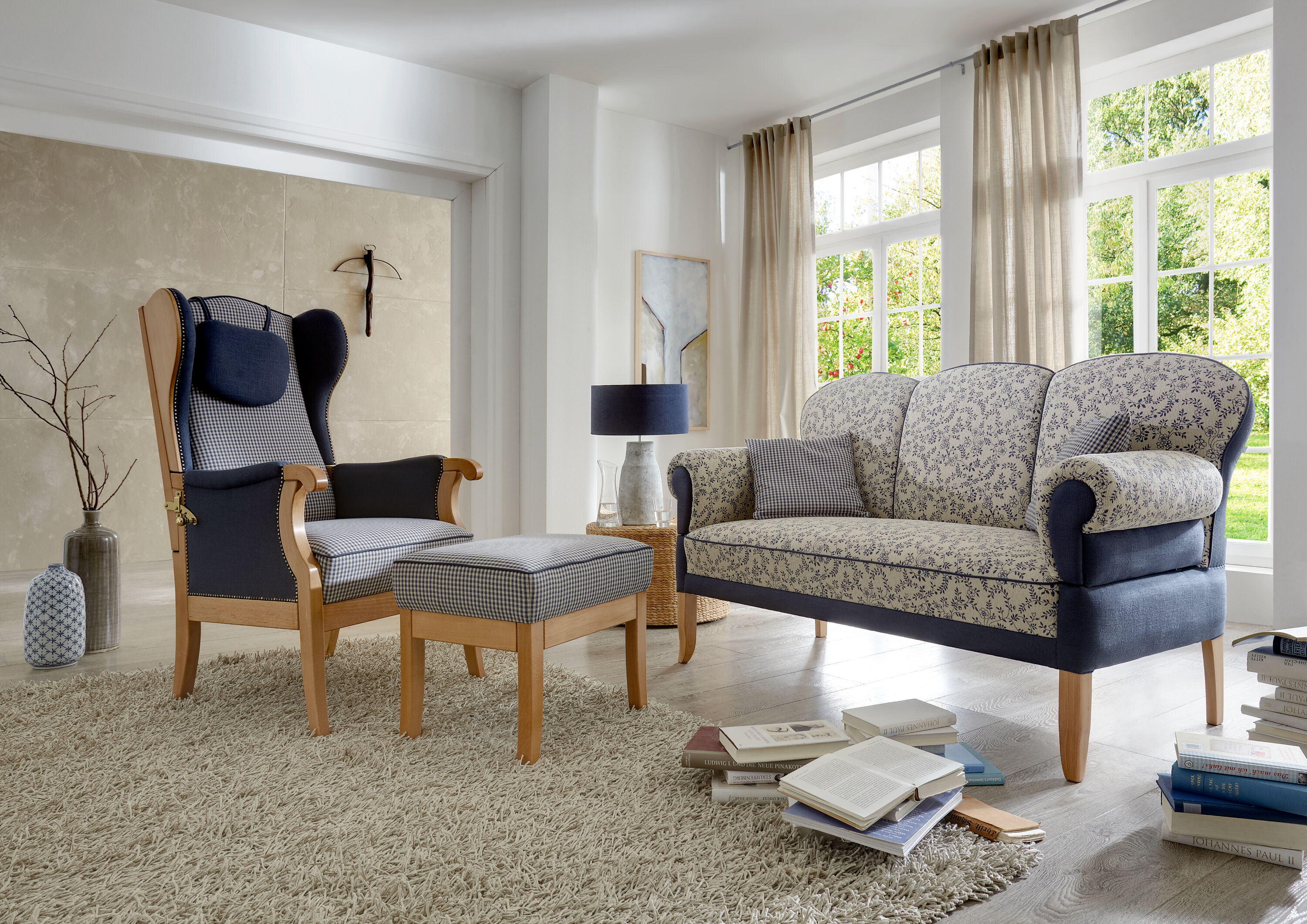 Lüneburg Sessel mit Hocker & Sofa Mod. 200 Grasberg